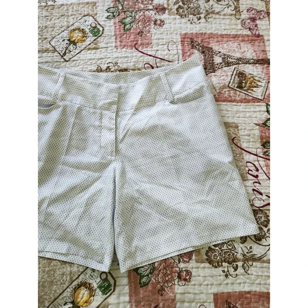 Adidas Women's Golf  Polka Dot shorts Size‎ 12  White Gray Pockets